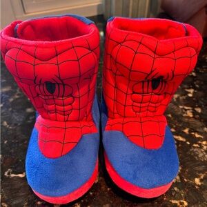 Marvel Red and Blue Spider-Man Slippers, size 7-8